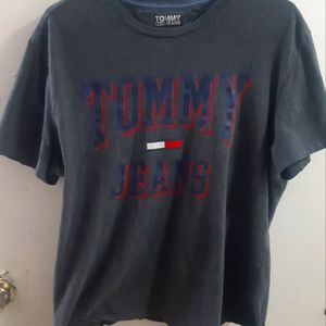 Tommy hilfiger tshirt